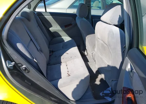 2005 Toyota Corolla Le z USA, uszkodzony, nr VIN 2T1BR32E45C364086